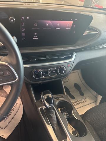 2024 Buick Envista Preferred FWD 2024 Buick Envista Preferred FWD