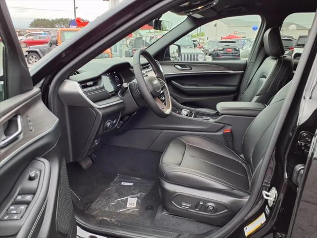 2025 Jeep Grand Cherokee L Limited 4x4