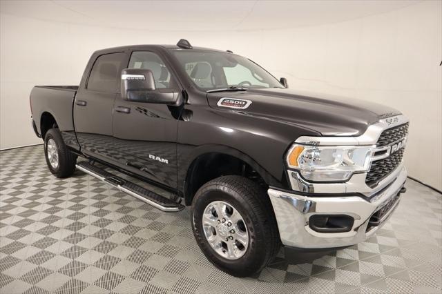 2024 RAM 2500 Big Horn Crew Cab 4x4 64 Box