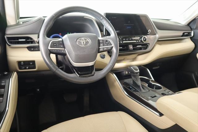 2023 Toyota Highlander Hybrid Limited