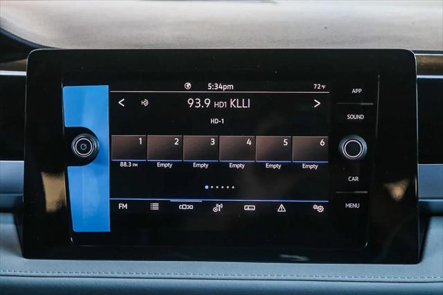 2025 Volkswagen Taos 1.5T SE