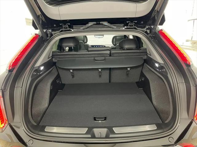 2025 Cadillac iQ Sport 2 AWD
