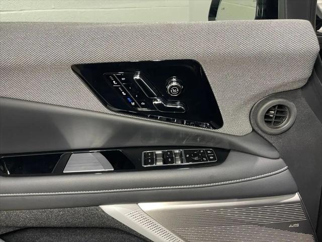2025 Cadillac iQ Sport 2 AWD