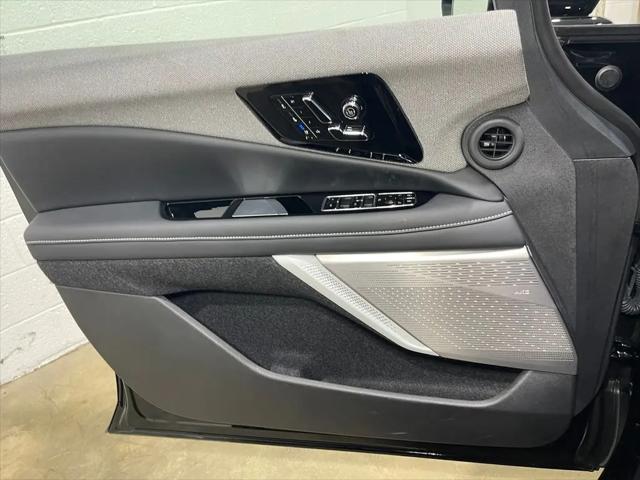 2025 Cadillac iQ Sport 2 AWD