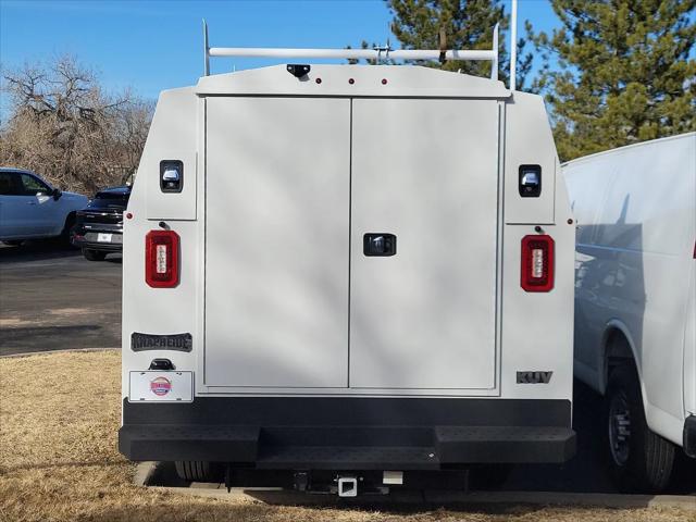 2025 Chevrolet Express Cutaway Work Van