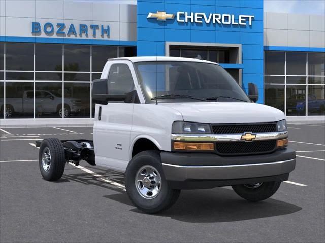 2025 Chevrolet Express Cutaway Work Van