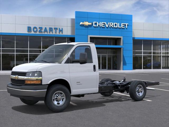 2025 Chevrolet Express Cutaway Work Van