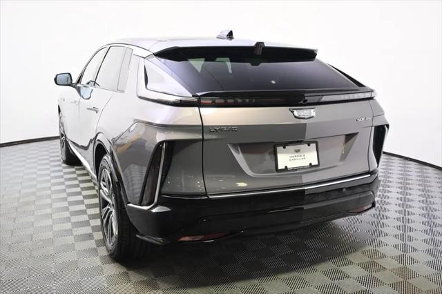 2025 Cadillac iQ Luxury w/1SD