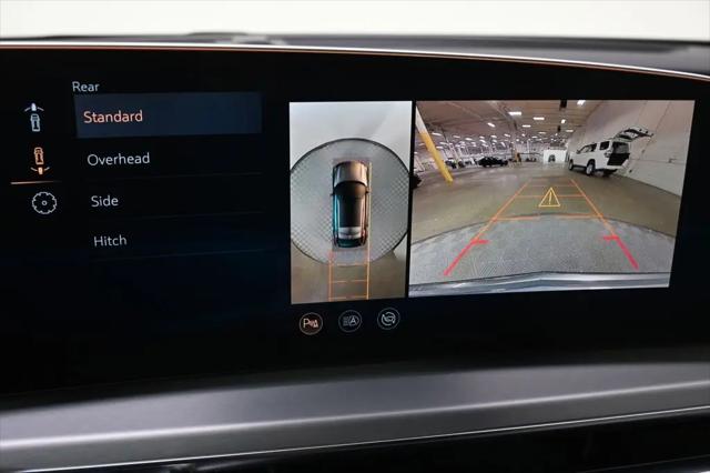 2025 Cadillac iQ Luxury w/1SD