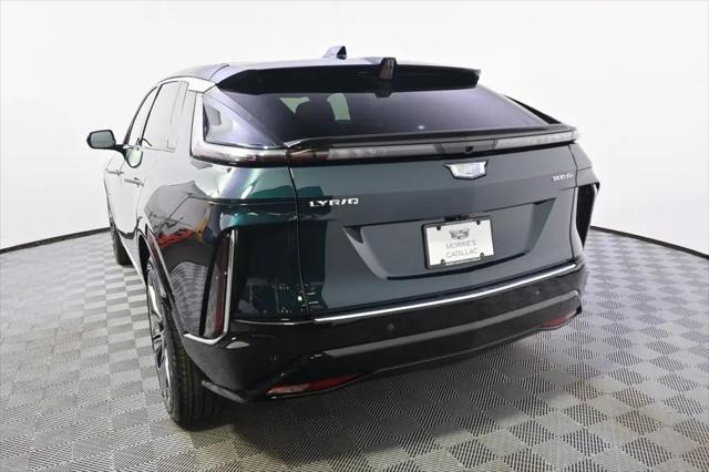 2025 Cadillac iQ Luxury w/1SE