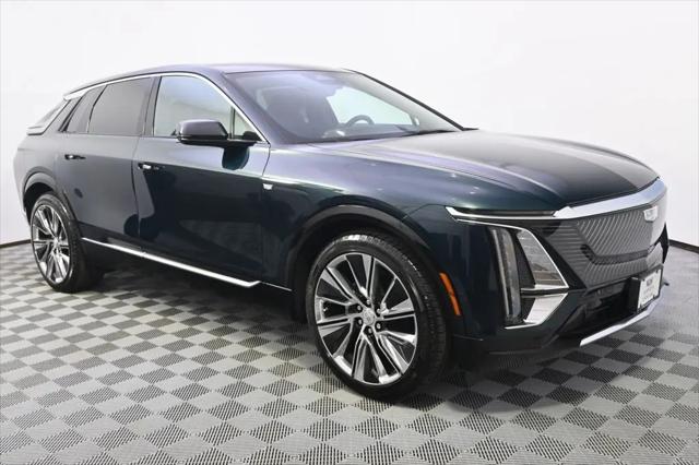 2025 Cadillac iQ Luxury w/1SE