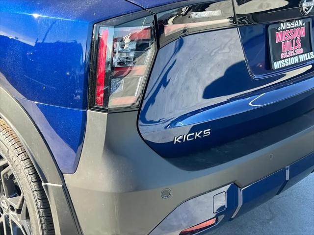 2025 Nissan Kicks SR FWD