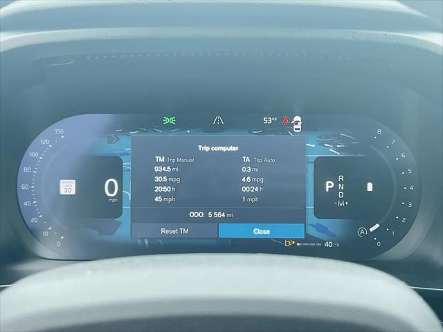 2026 Volvo XC40 Plus, B5 AWD Gas (mild hybrid), Dark