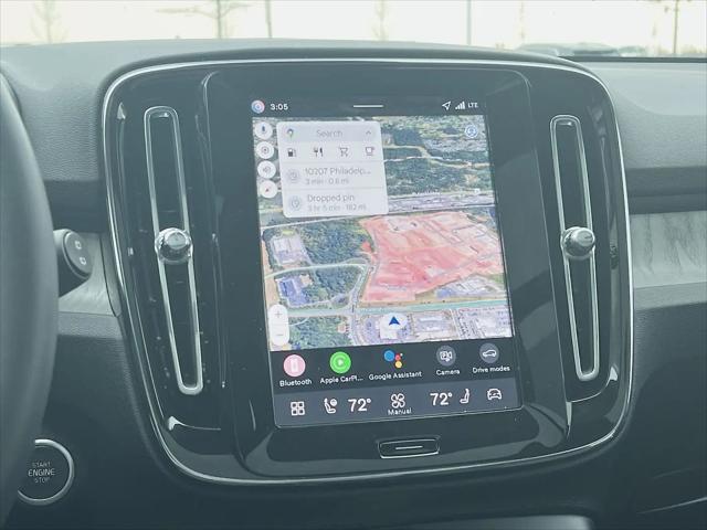 2026 Volvo XC40 Plus, B5 AWD Gas (mild hybrid), Dark