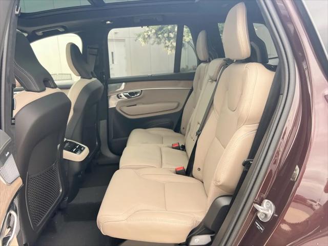 2026 Volvo XC90 Ultra Dark Theme, B6 AWD Gas mild hybrid, Gasoline, 7 Seats