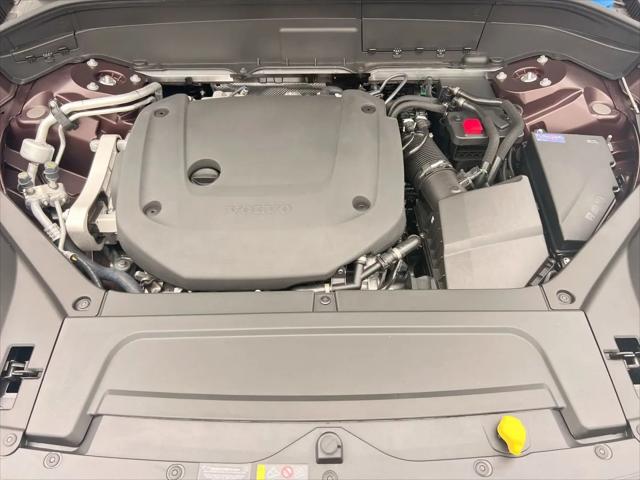 2026 Volvo XC90 Ultra Dark Theme, B6 AWD Gas mild hybrid, Gasoline, 7 Seats