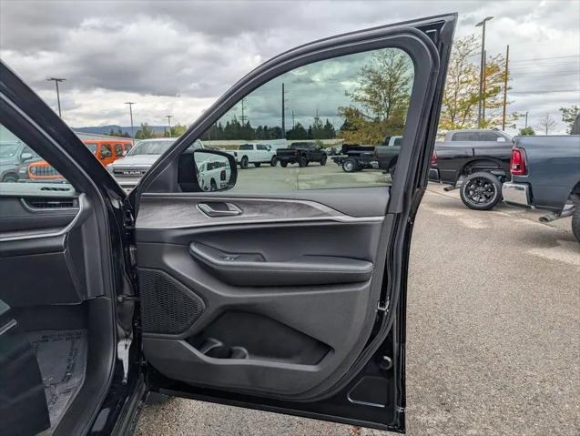 2025 Jeep Grand Cherokee Limited 4x4