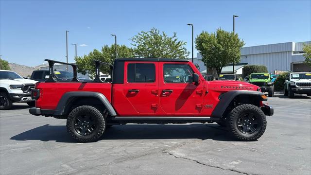 2022 Jeep Gladiator Sport