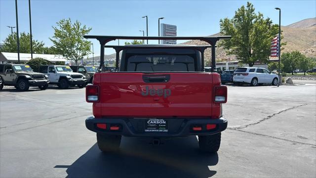 2022 Jeep Gladiator Sport