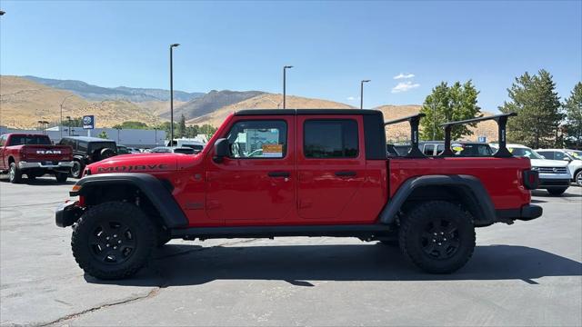 2022 Jeep Gladiator Sport
