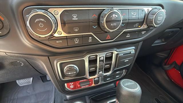 2022 Jeep Gladiator Sport