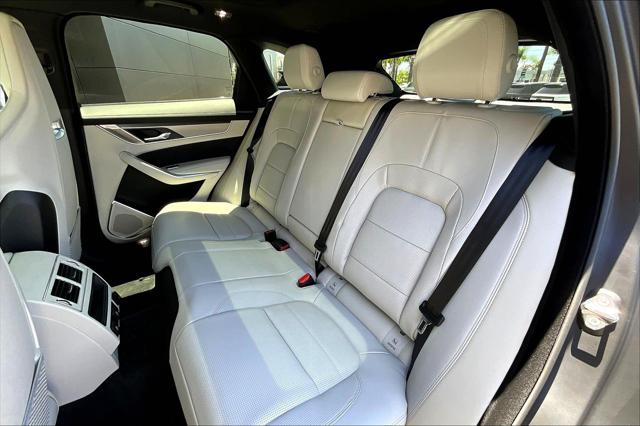 2026 Jaguar F-PACE R-Dynamic S P250 AWD Automatic