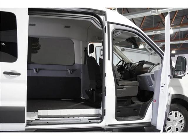 2017 Ford Transit XLT