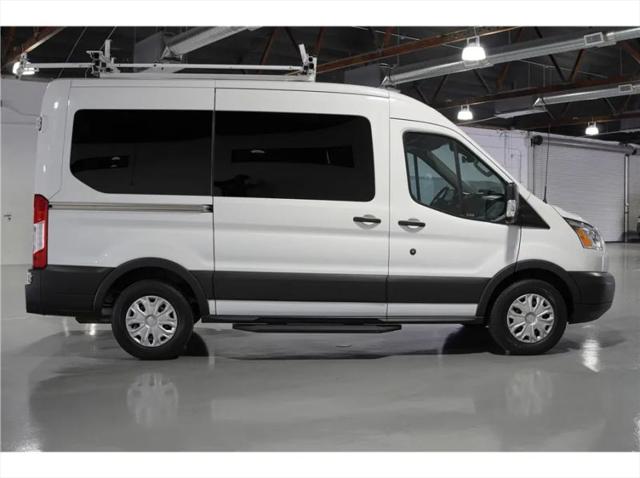 2017 Ford Transit XLT