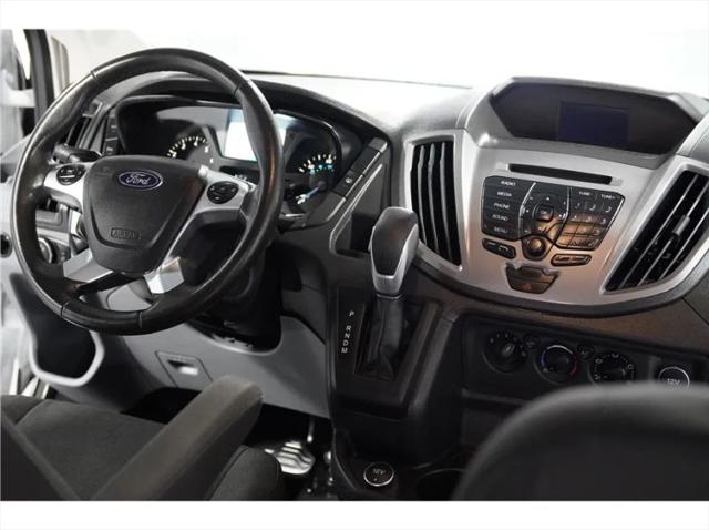 2017 Ford Transit XLT