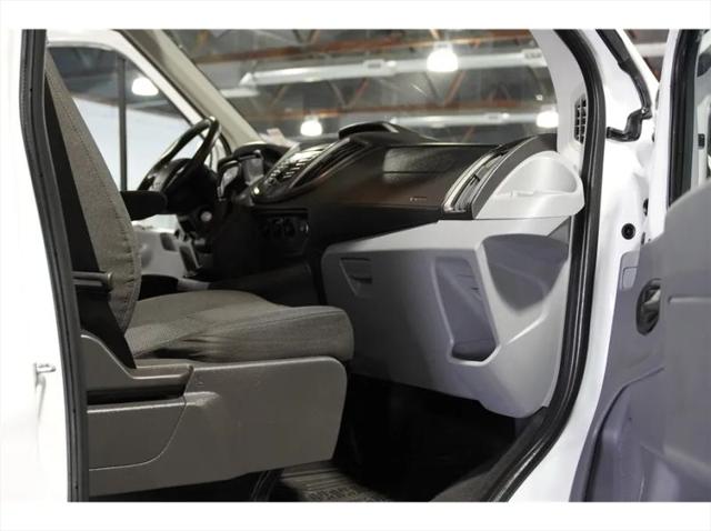 2017 Ford Transit XLT