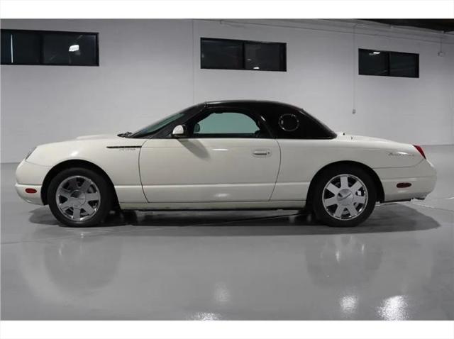 2002 Ford Thunderbird Base