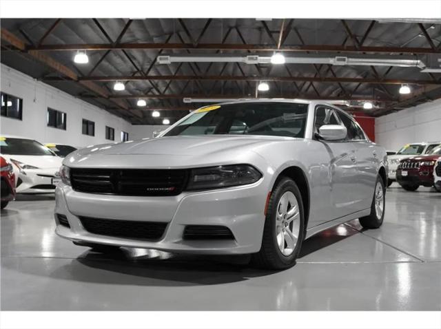 2020 Dodge Charger SXT RWD