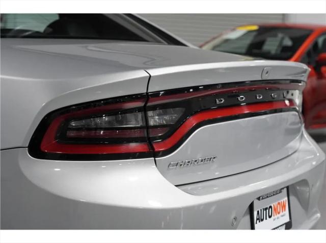 2020 Dodge Charger SXT RWD