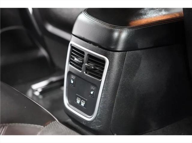 2020 Dodge Charger SXT RWD