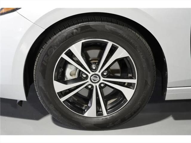 2023 Nissan Sentra SV Xtronic CVT