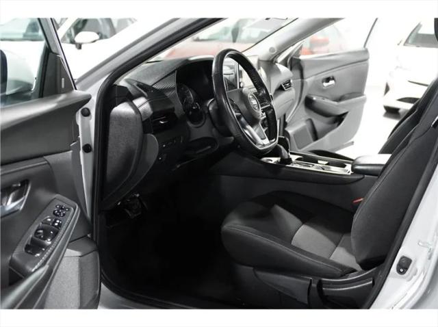 2023 Nissan Sentra SV Xtronic CVT