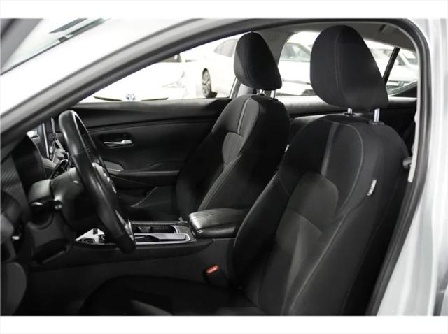 2023 Nissan Sentra SV Xtronic CVT