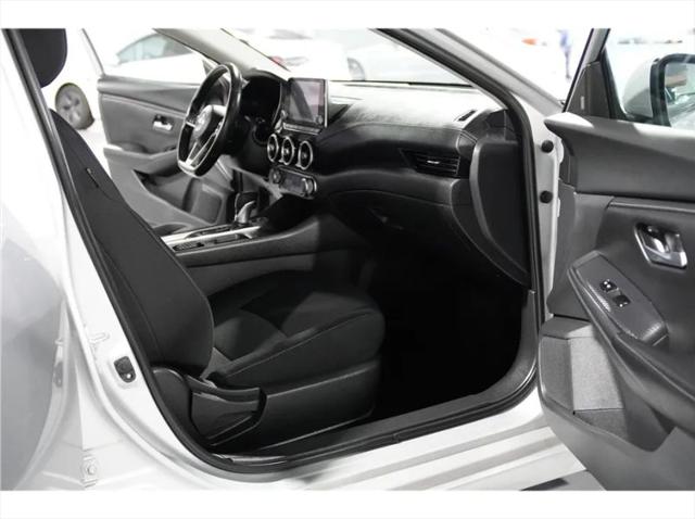 2023 Nissan Sentra SV Xtronic CVT