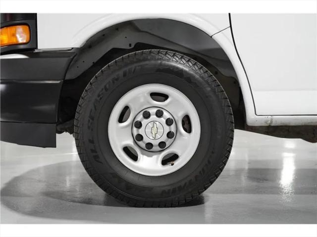 2021 Chevrolet Express Cargo Van RWD 2500 Extended Wheelbase WT