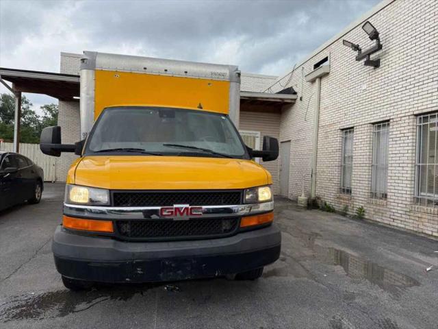 2019 GMC Savana Cutaway Work Van