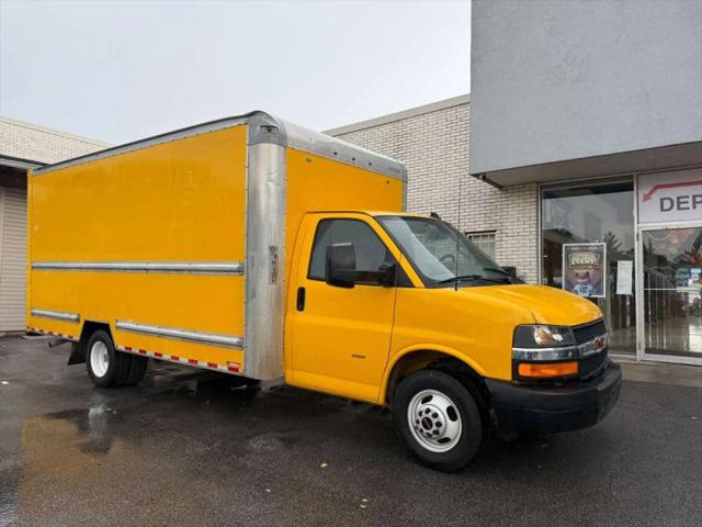 2019 GMC Savana Cutaway Work Van
