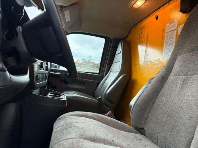 2019 GMC Savana Cutaway Work Van