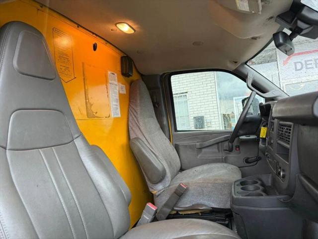 2019 GMC Savana Cutaway Work Van
