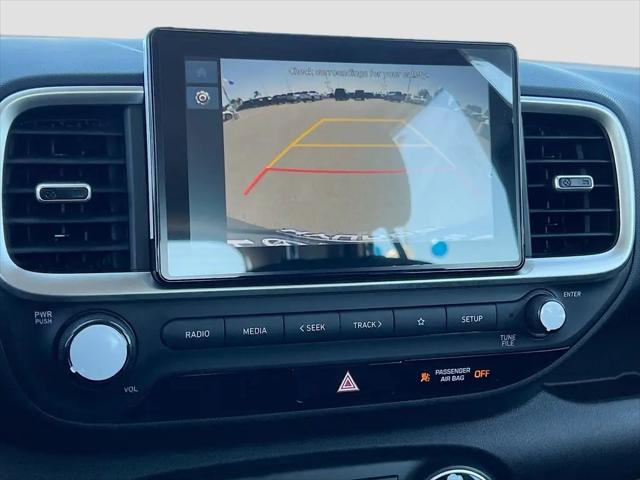 2025 Hyundai Venue SE