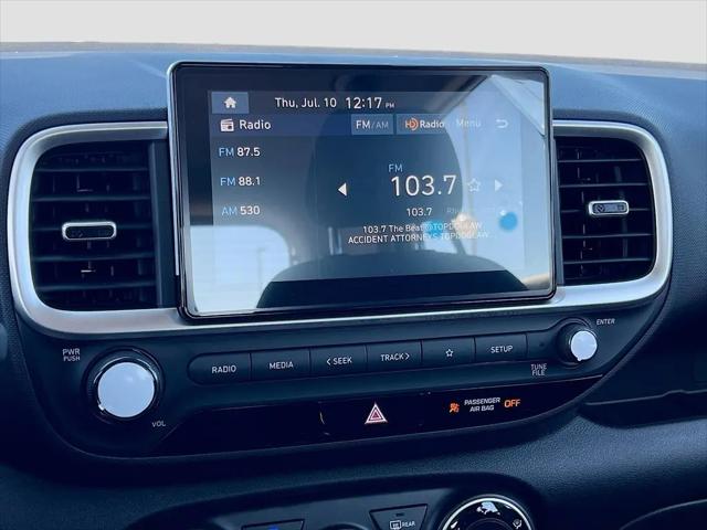2025 Hyundai Venue SE