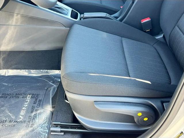 2025 Hyundai Venue SE