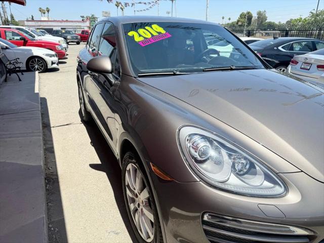 2014 Porsche Cayenne Base