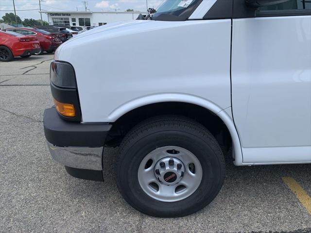 2025 GMC Savana Cargo RWD 2500 Regular Wheelbase Work Van