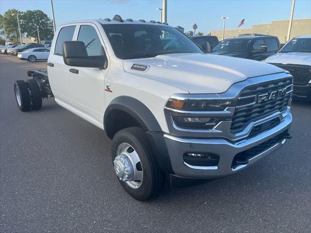 2025 RAM Ram 4500 Chassis Cab RAM 4500 TRADESMAN CHASSIS CREW CAB 4X4 84 CA 2025 RAM Ram 4500 Chassis Cab RAM 4500 TRADESMAN CHASSIS CREW CAB 4X4 84 CA