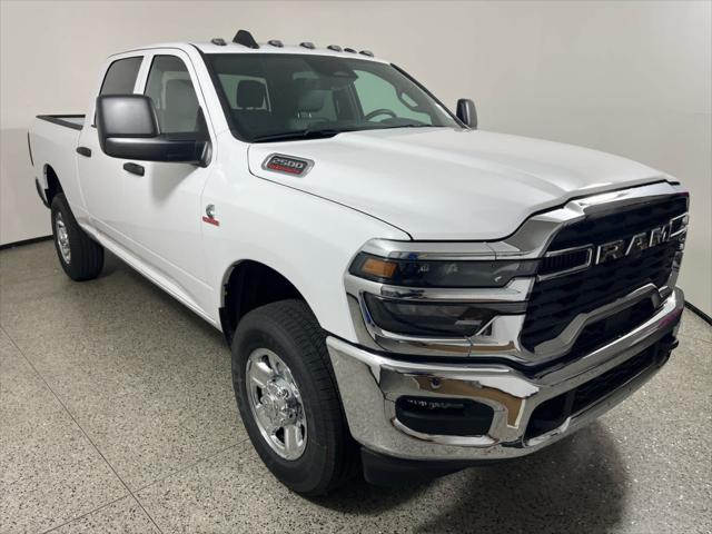 2025 RAM Ram 2500 RAM 2500 TRADESMAN CREW CAB 4X4 64 BOX